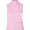 Fine-M Top