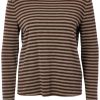 Prisca T-Shirt.