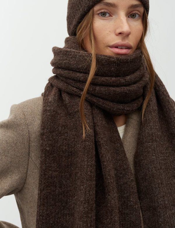 Sanela-M Hevelyn Scarf