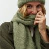 Sanelina-M Brushy Scarf