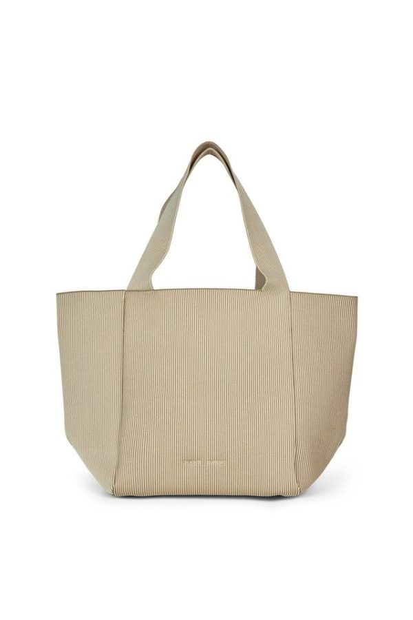 Samira Tote